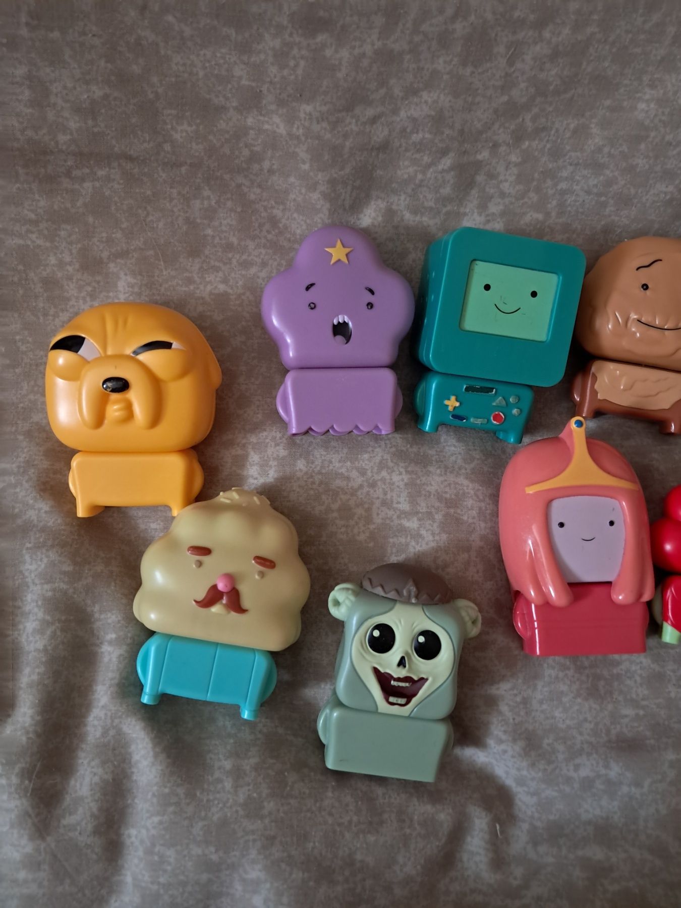 Фигурки игрушки  коллекционные Макдональдс