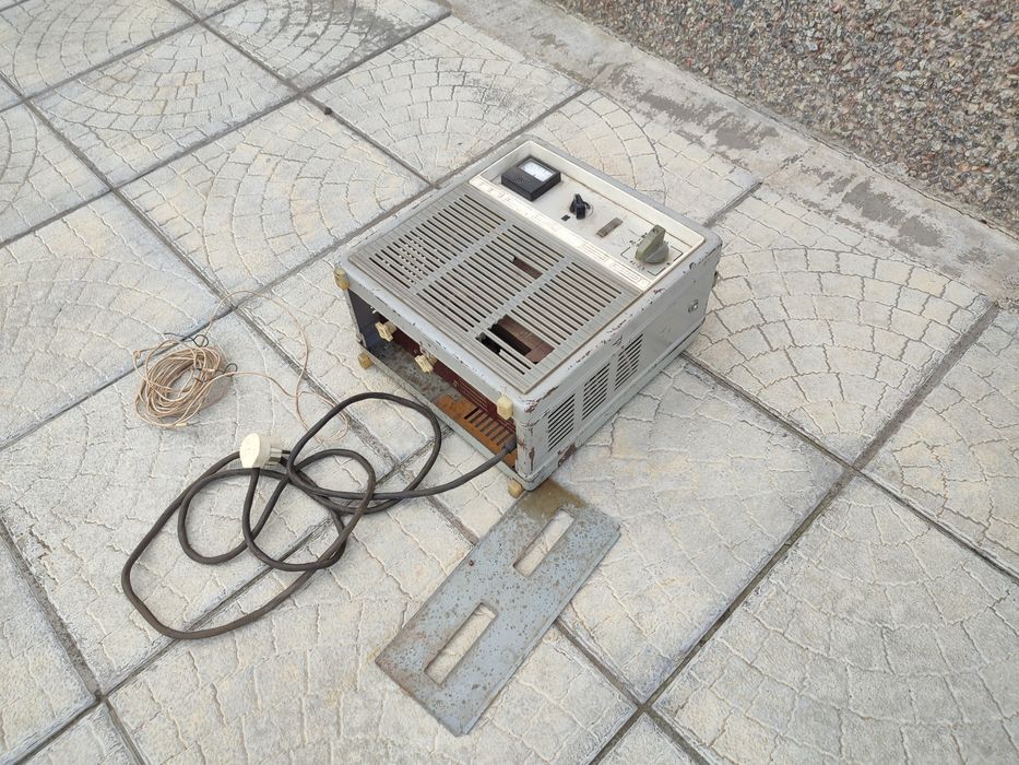 Трансформатор сварочный ТСБ-90 с зарядным 6-12В