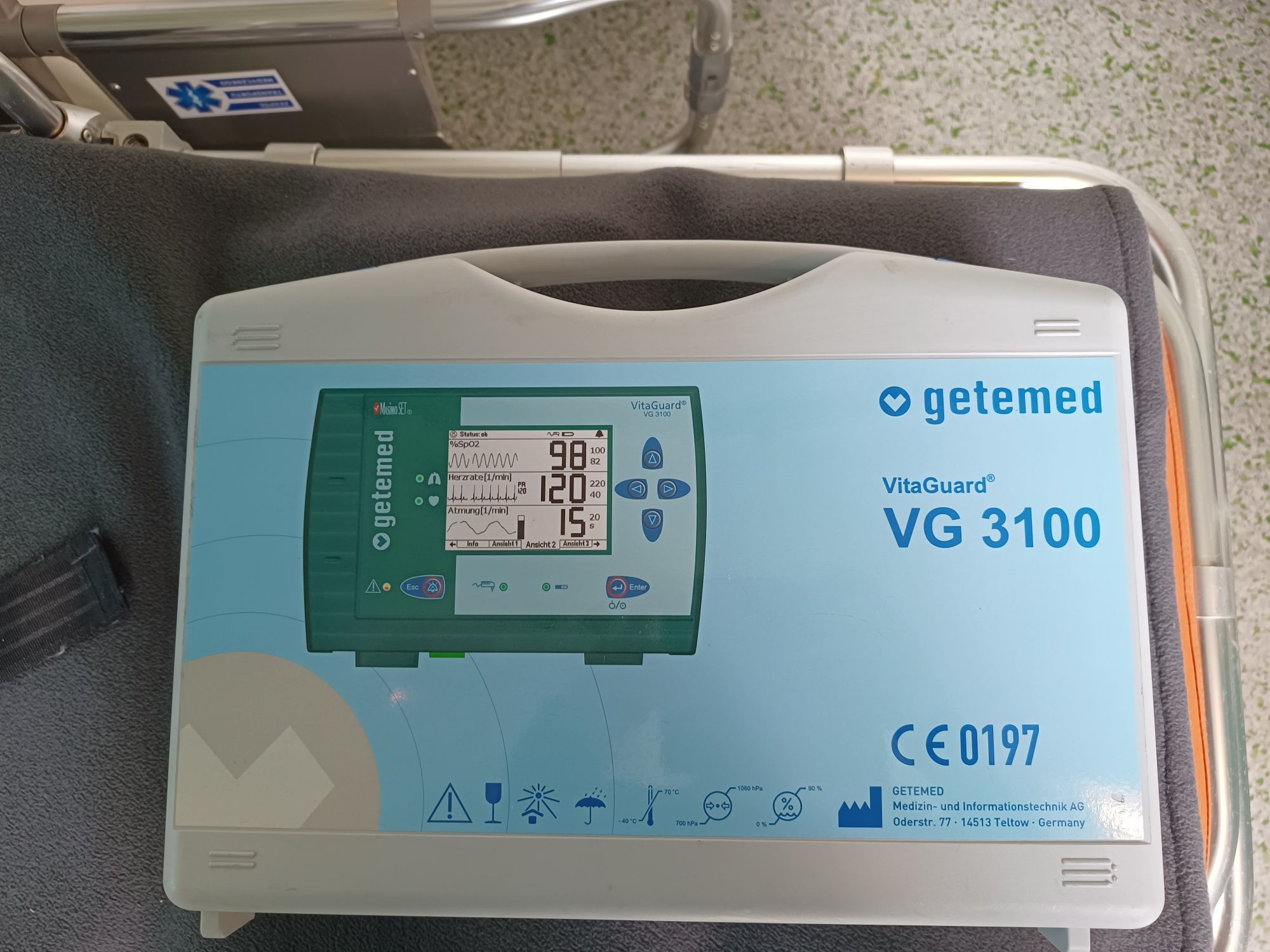 Cardiomonitor, pulsoksymetr Sp02, Holter EKG firmy VitaGuard WG 3100