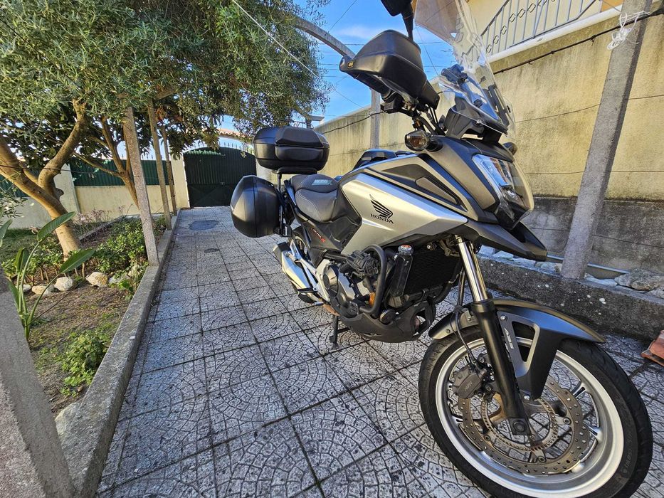 Honda NC 750X - Excelentes condições