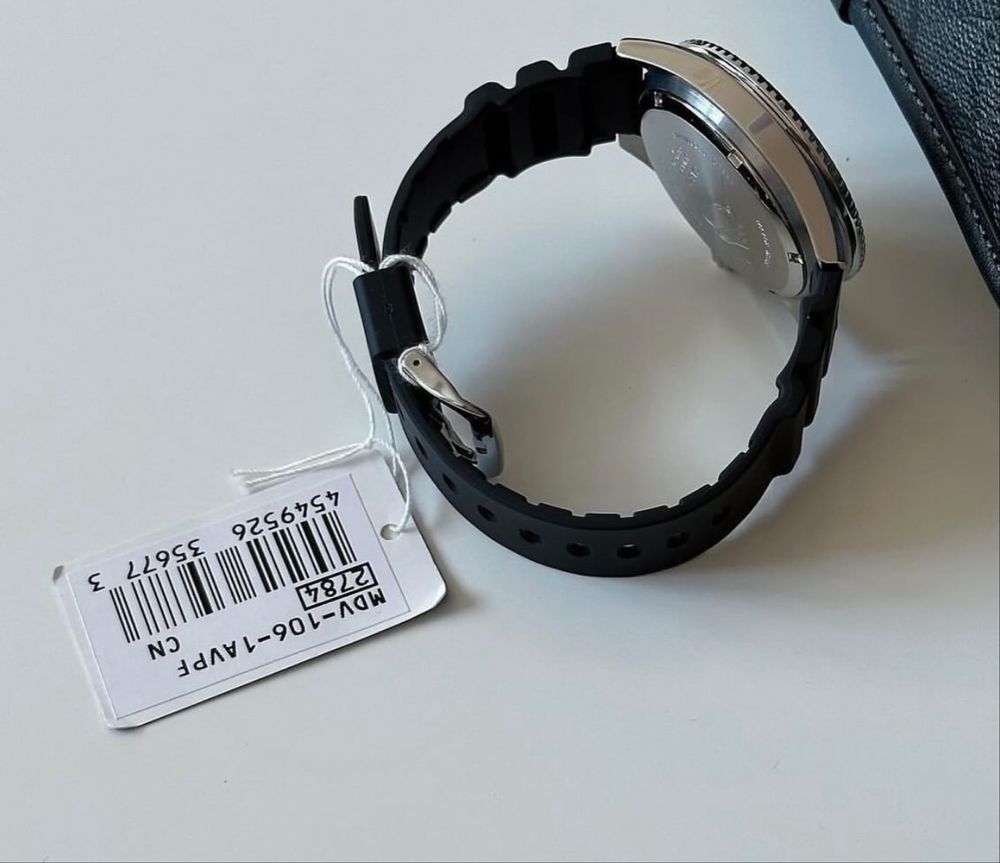 Годинник CASIO MDV-106-1A оригінал