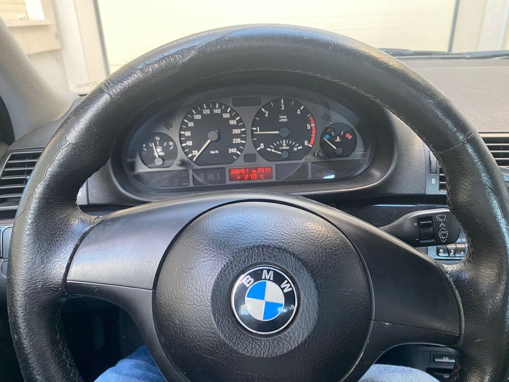 BMW 320D 2.0 E46