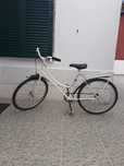 Bicicleta branca