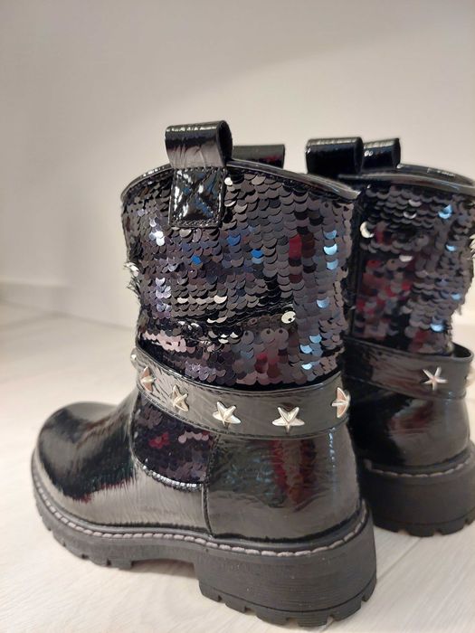 Buty botki 31 dziewczęce czarne jesienno-zimowe