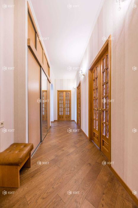 3к.80м2 Центр Держпром (м. Научная, пр. Независимости) 124980