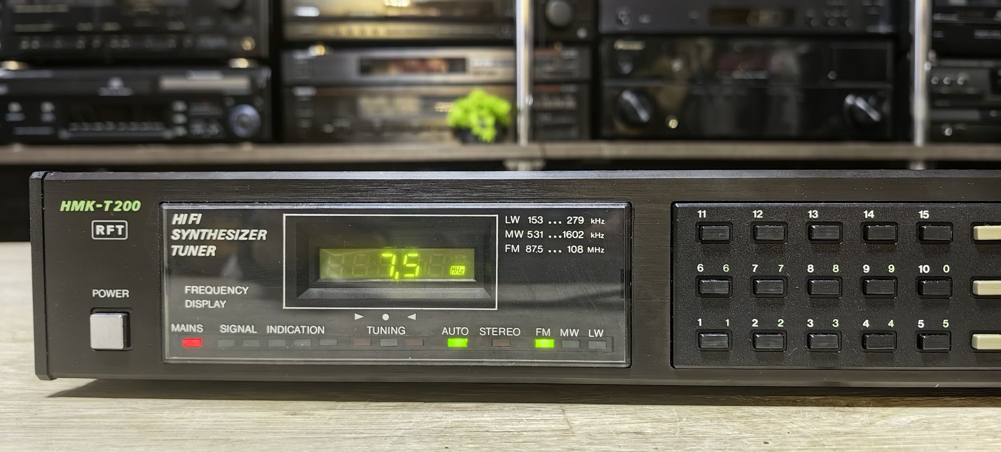 Тюнер RFT HMK-T200