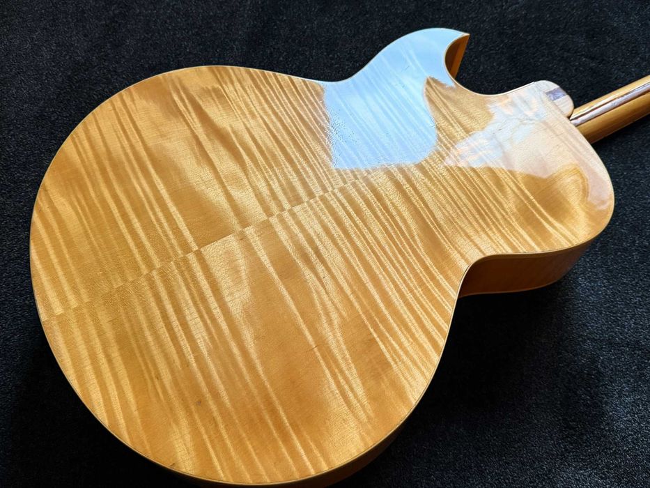 Greco N-60 Natural + CASE