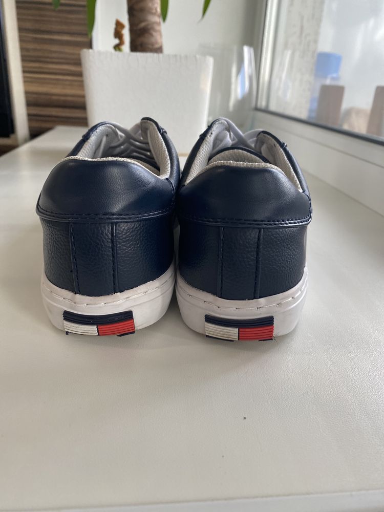 Жіночі кеди Tommy Hilfiger