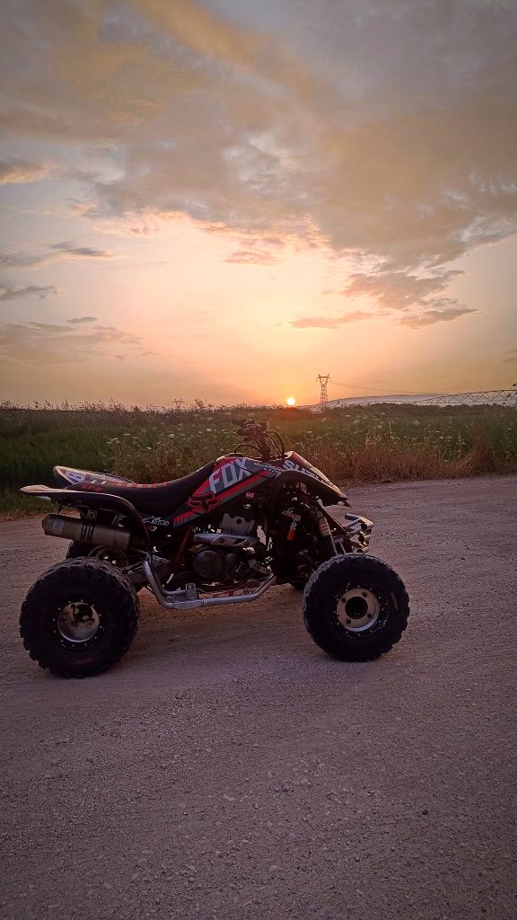 Suzuki LTZ 400 Black edition 2008