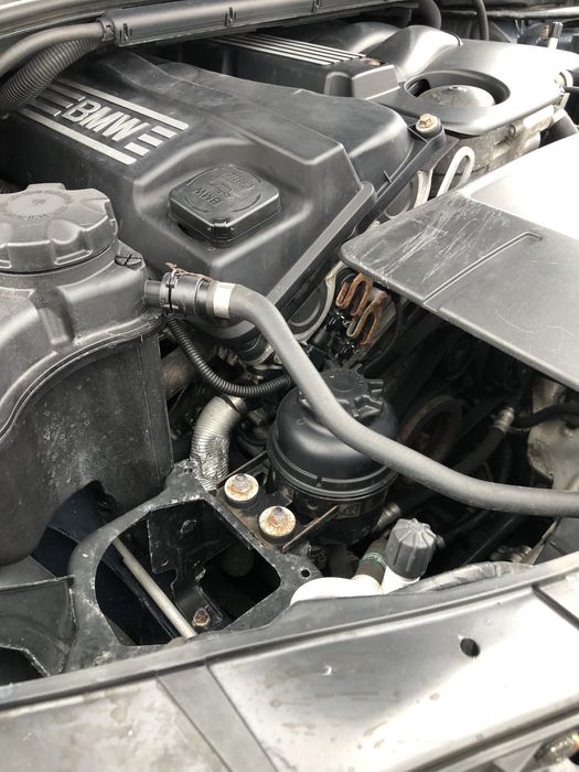 Продам bmw e90 N46B20B НЕ ФАРБОВАНА