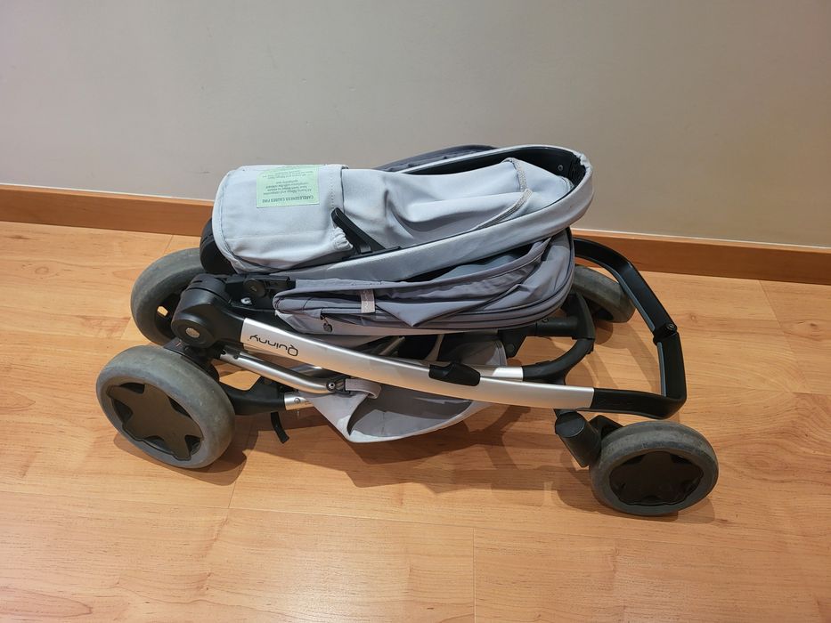 Carrinho de passeio usado