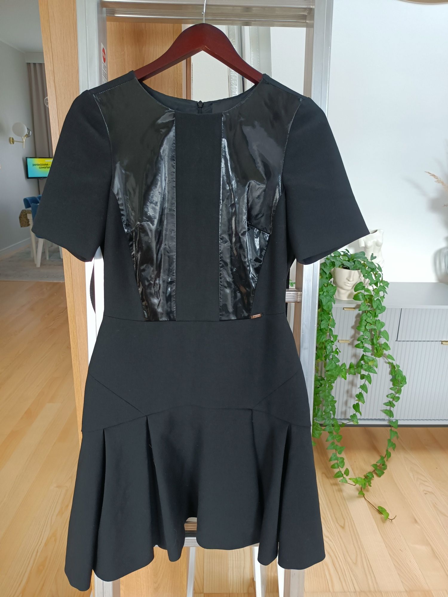 Sukienka czarna Simple rozmiar S 36 na imprezę wesele komunia chrzciny