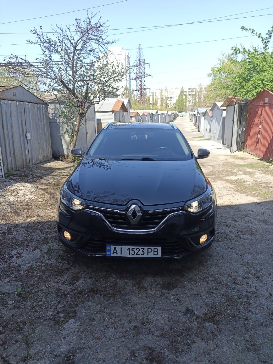 RENAULT MEGANE 4 відмінний стан