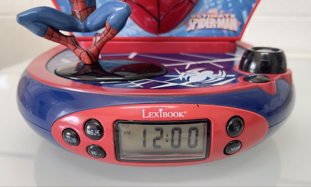 Despertador Ultimate Spider man.