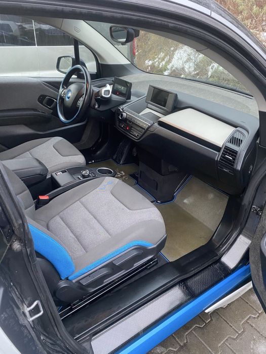 BMW i3 33 кВт електро
