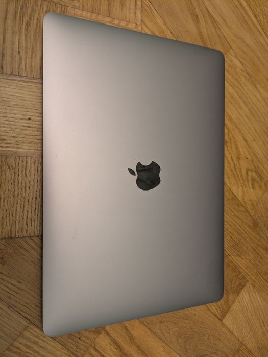 MacBook Air M1, 2021, 13",  16/512 ГБ, гарний стан.
