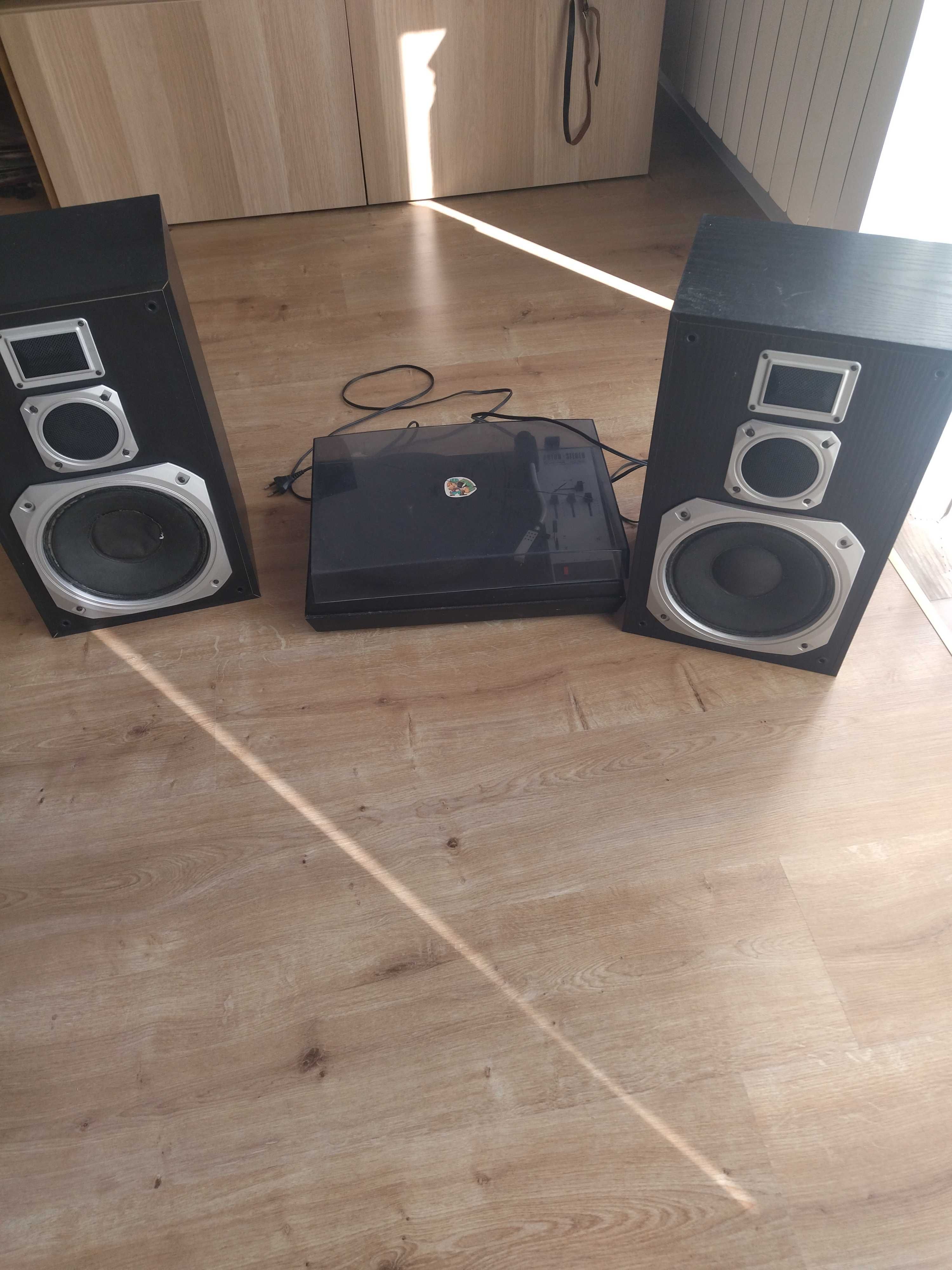 Gramofon, adapter Artur, kolumny