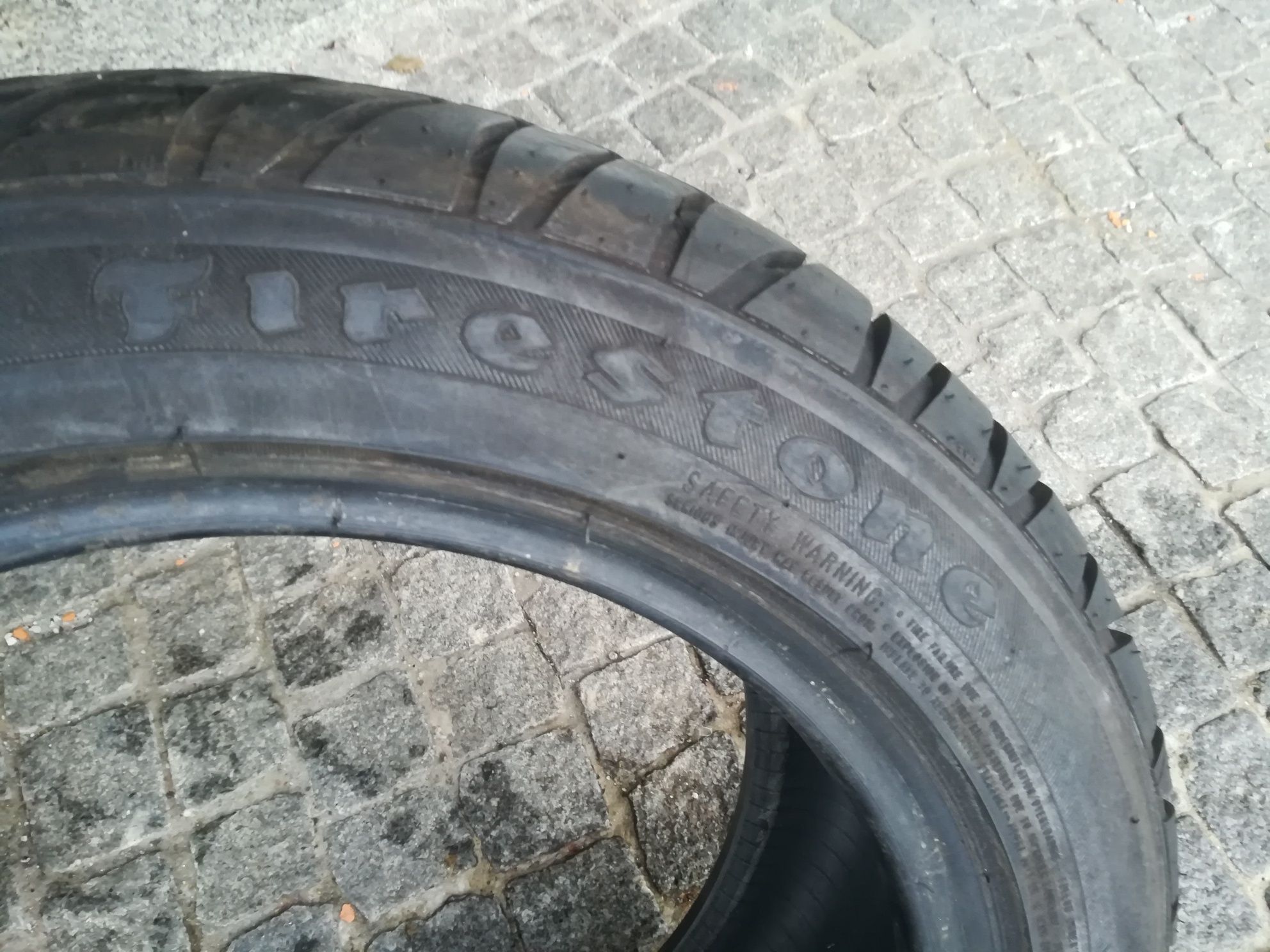 4 pneus 205 50 r15 Firestone