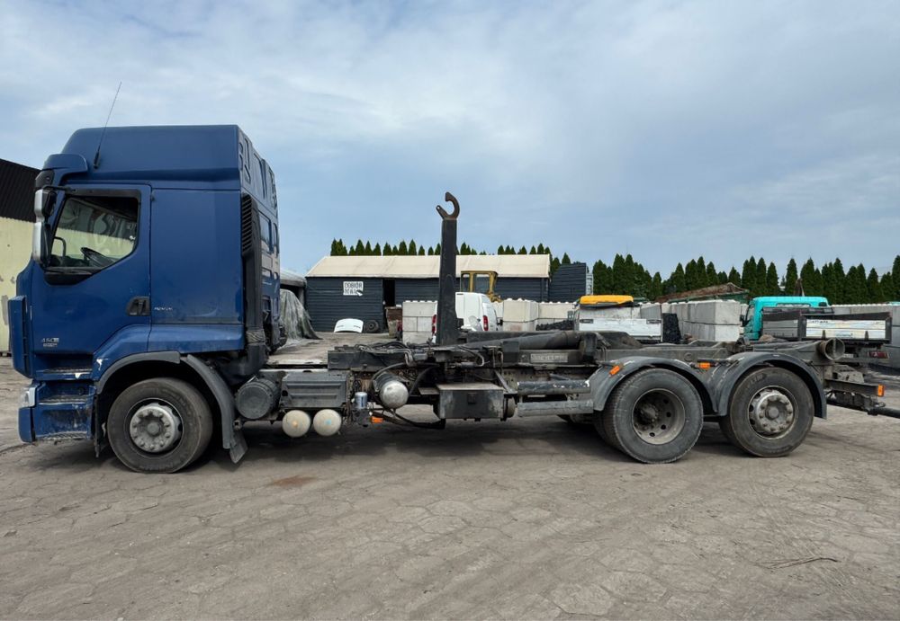 Renault Premium Hakowiec