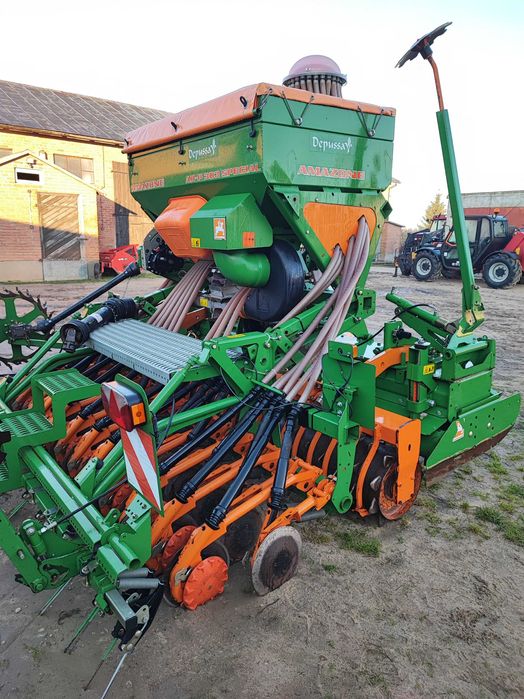 Amazone Zestaw uprawowo siewny AD-P 303 Siewnik D9 Rotec Talerzowy