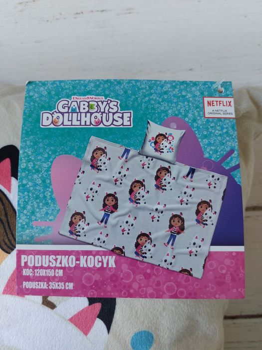 Poduszko-kocyk poduszka kocyk koc dla dzieci Koci domek Gabi nowy