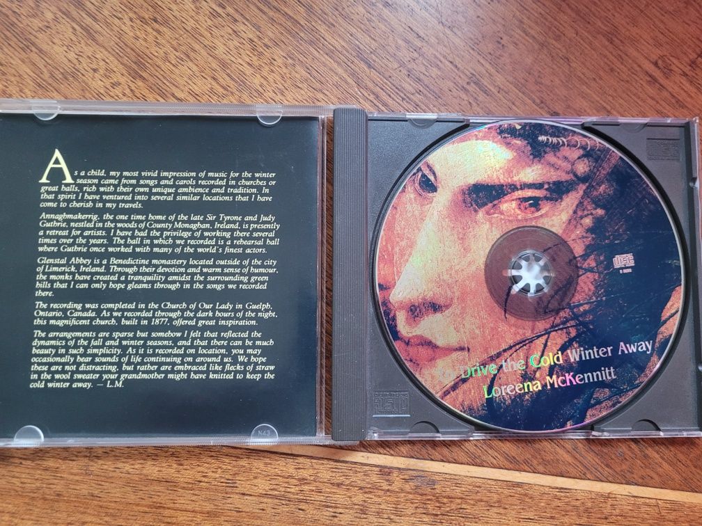 CD Loreena McKennit To Drive the Cold Winter Away 2001 nonofficial