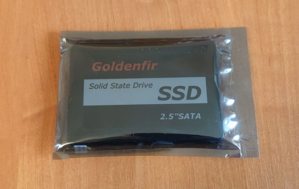 Goldenfir SSD - 120Gb
Model: T650 - 120Gb
2,5" SATA