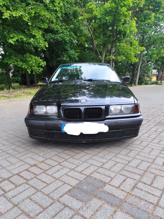 BMW e36 silnik 1.6 o mocy 105 koni ( zaspawany Dyfer)