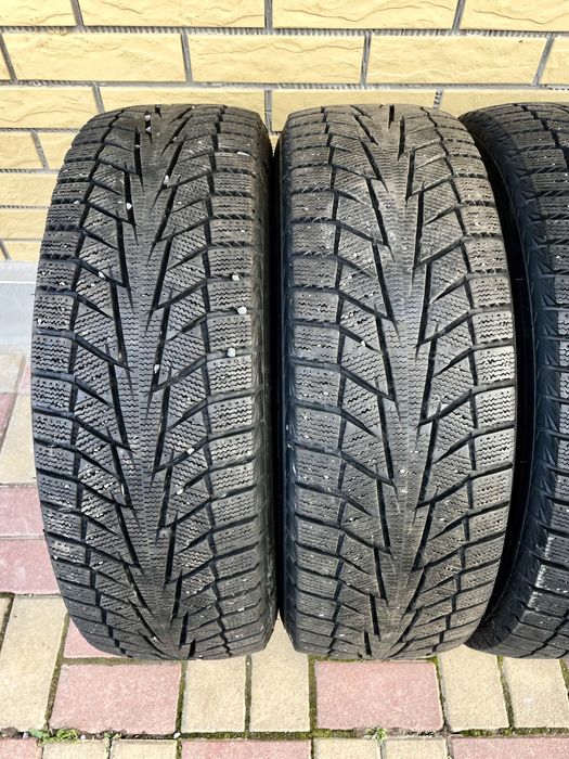 Шини резина R17 215.65 ідеал +~ 8 мм корея