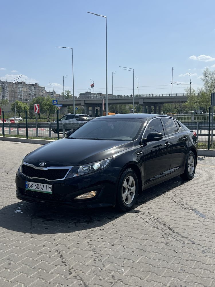 Оренда KIA K5 2.0 (чисто на газу)