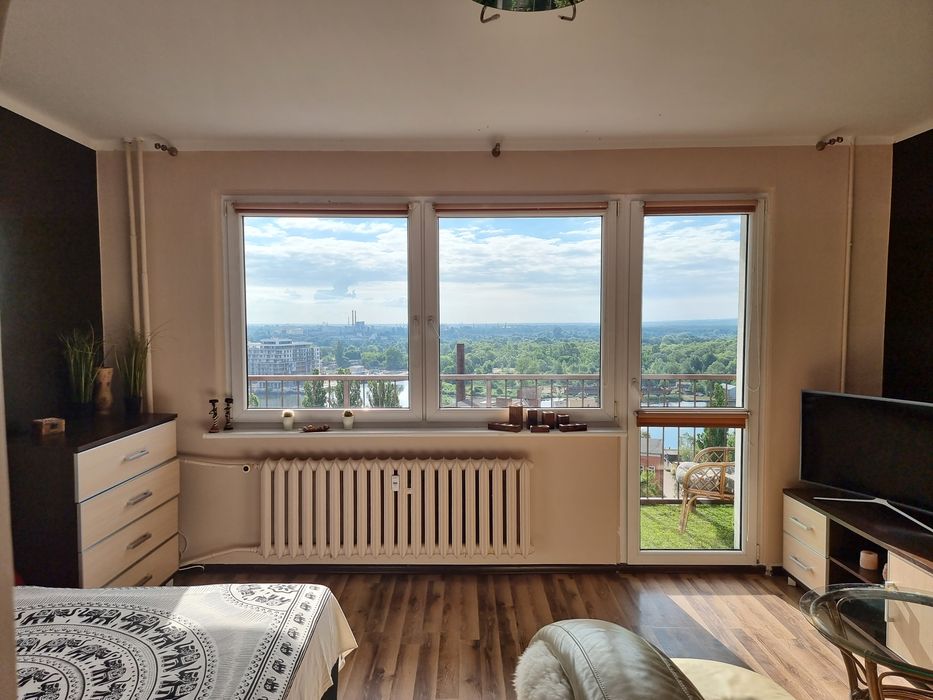 Wynajmę przestronną kawalerkę 37m² centrum, piękny widok, OD Listopada