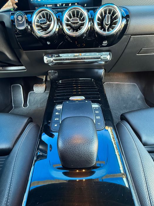 Mercedes benz A250e