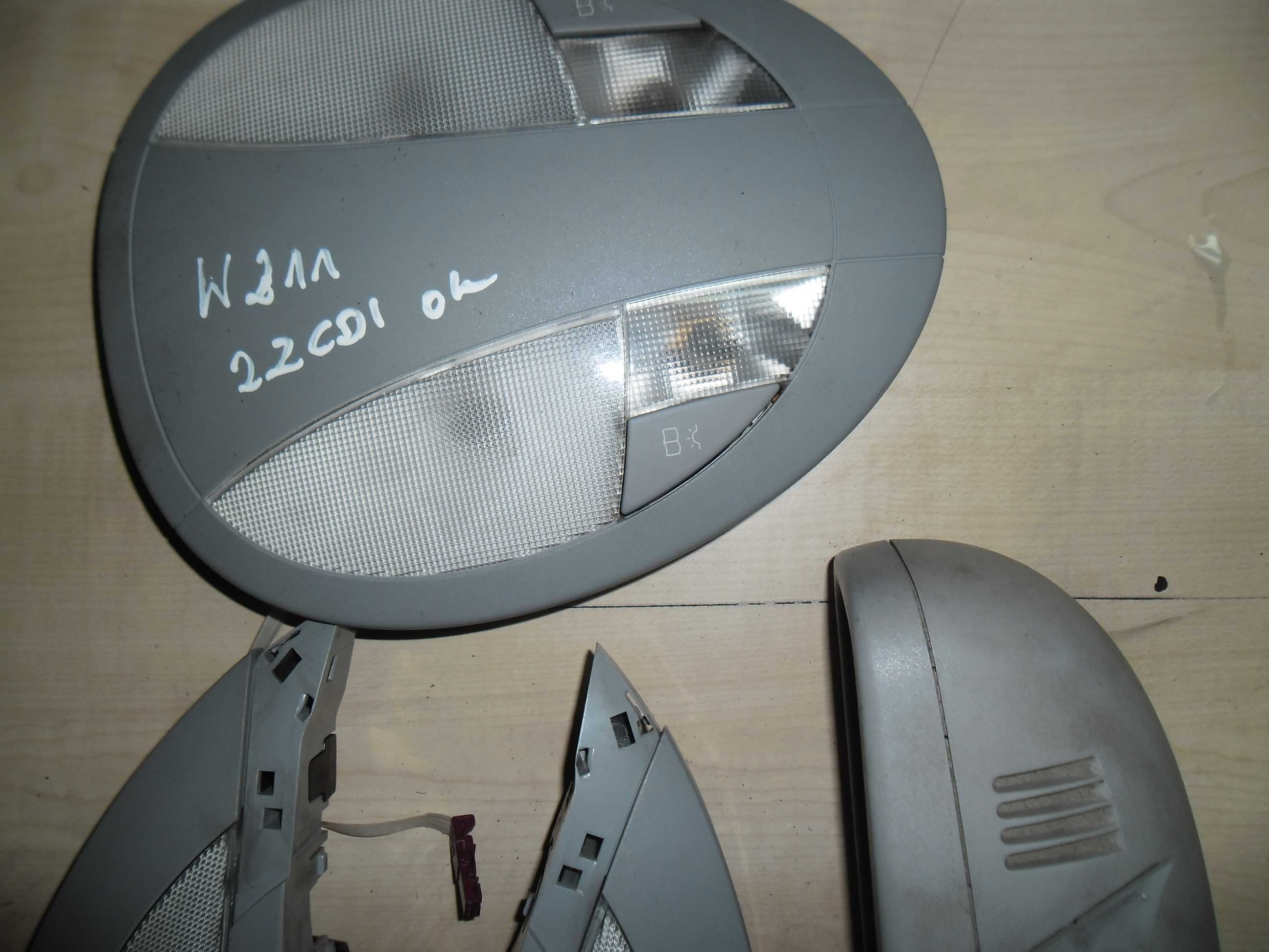 Lampki kabiny kpl. Mercedes e-klasa w211
