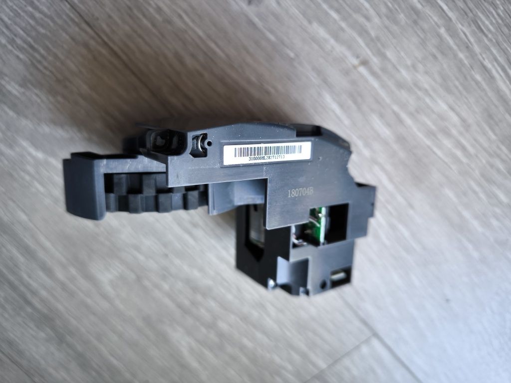 Moduł koła z napędem lewy oraz prawe do Roborock S7 Q7 S5 S6  MaxV itp