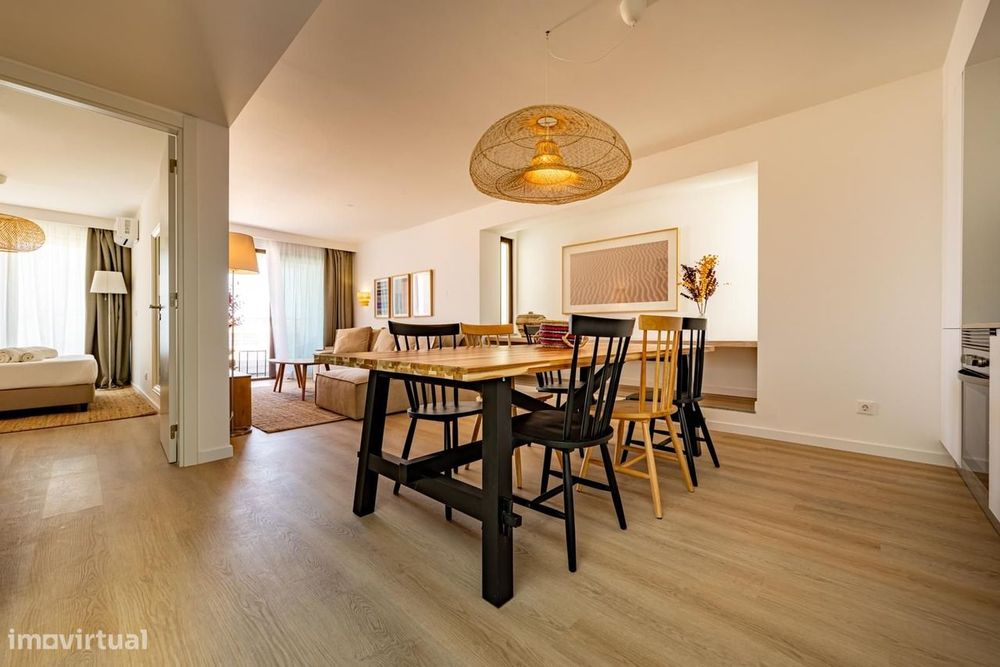 Apartamento T2 + 1 com piscina, Porto Covo, Sines