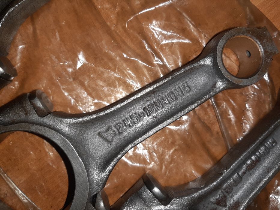 Шатуни таврія, сенс, лаеос 1.3se