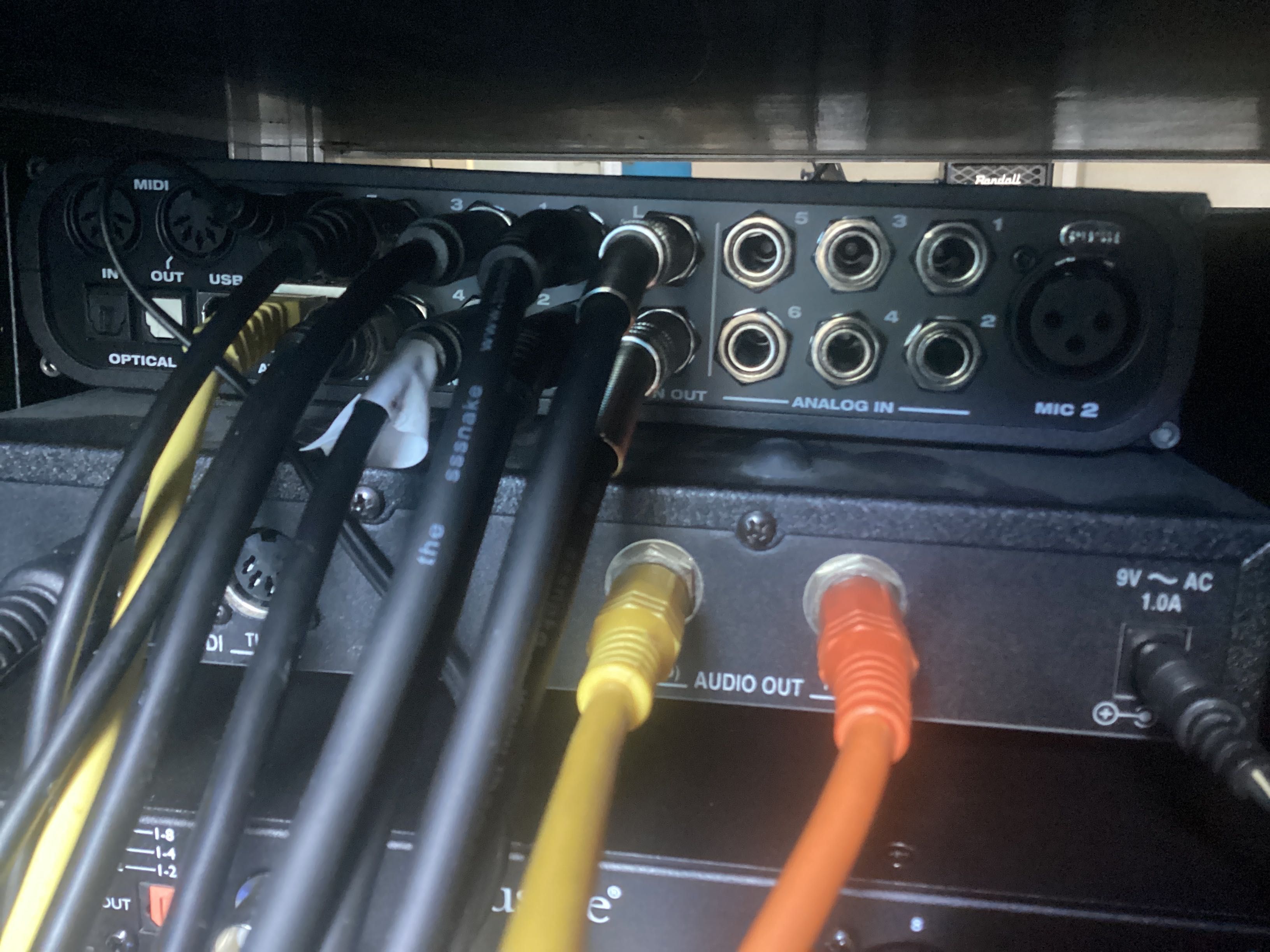 Motu Ultra Lite AVB Interfejs
