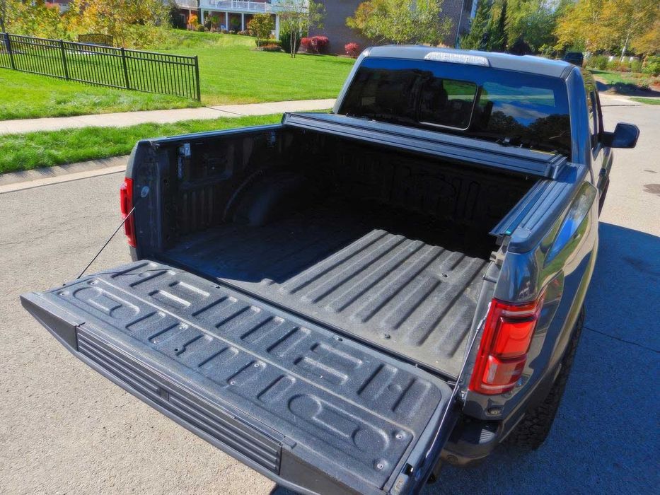 Ford F-150 Raptor SuperCrew      2018