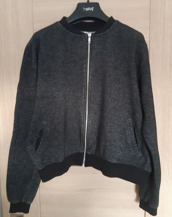 Bluza damska na zamek