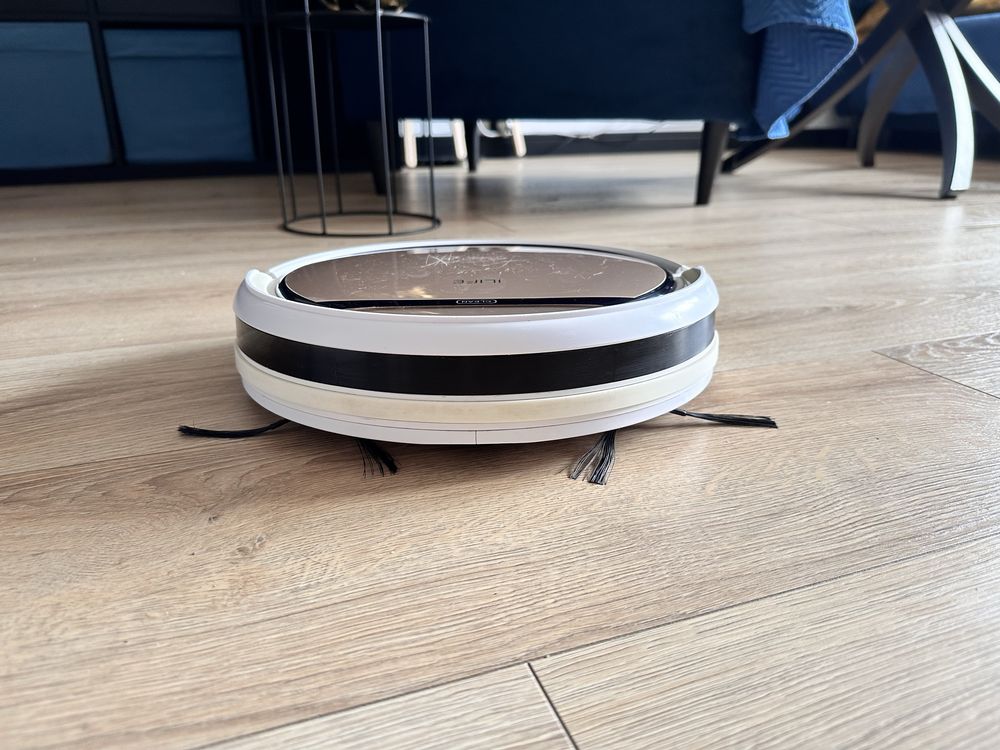 Robot odkurzacz life V5S mopujacy jezdzacy robot