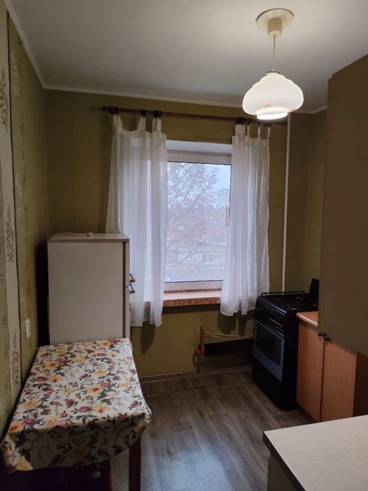 1-кімнатна квартира на Макарова, в зручній розвʼязці!!!