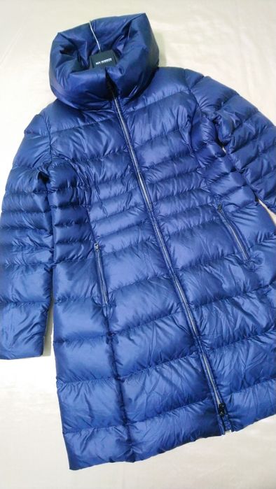 Пальто-пуховик женское осень-весна оригинал WEEKEND Max Mara