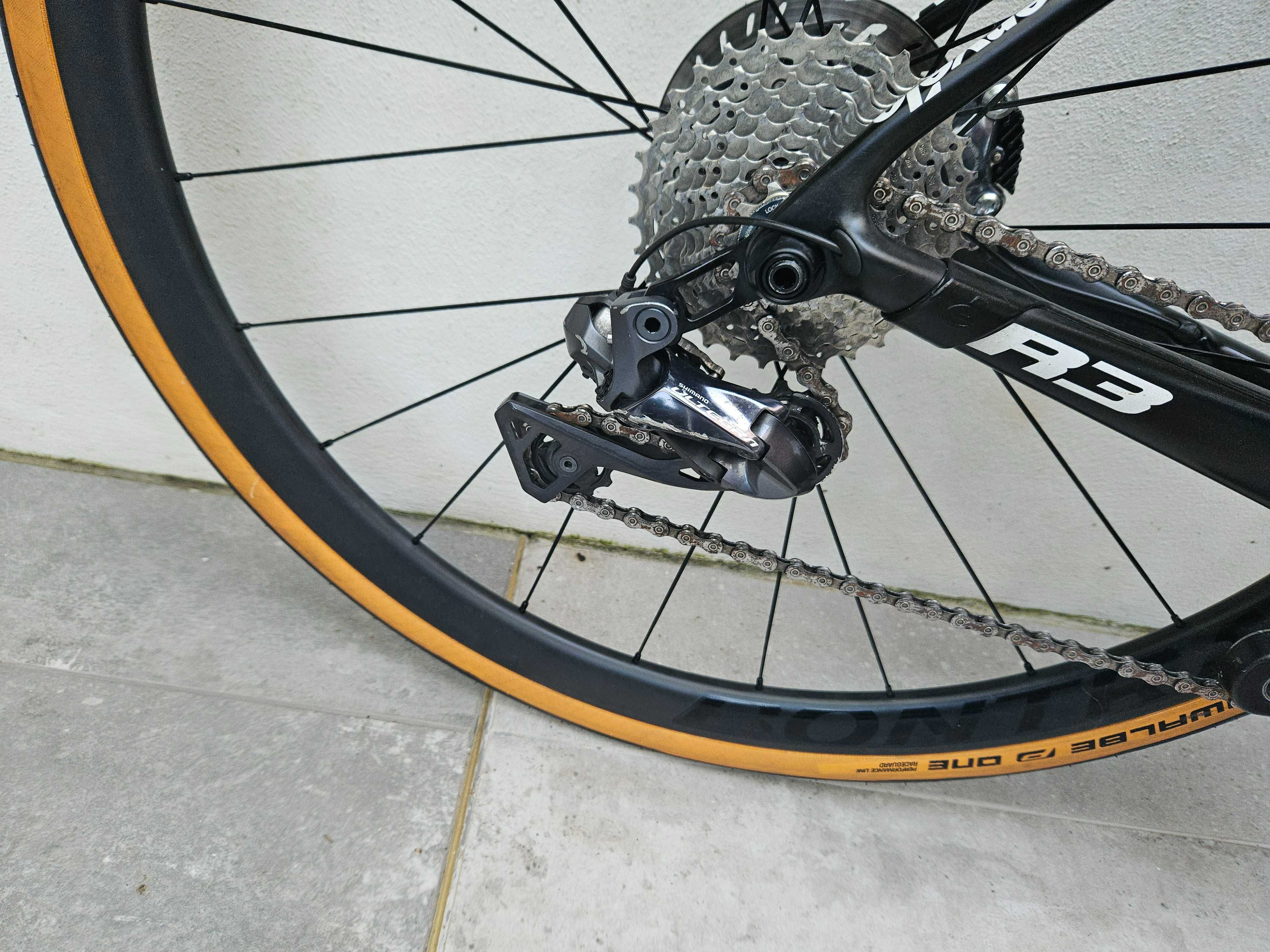 Cervelo R3 Full Ultegra Travão de Disco, Tamanho 51 Di2