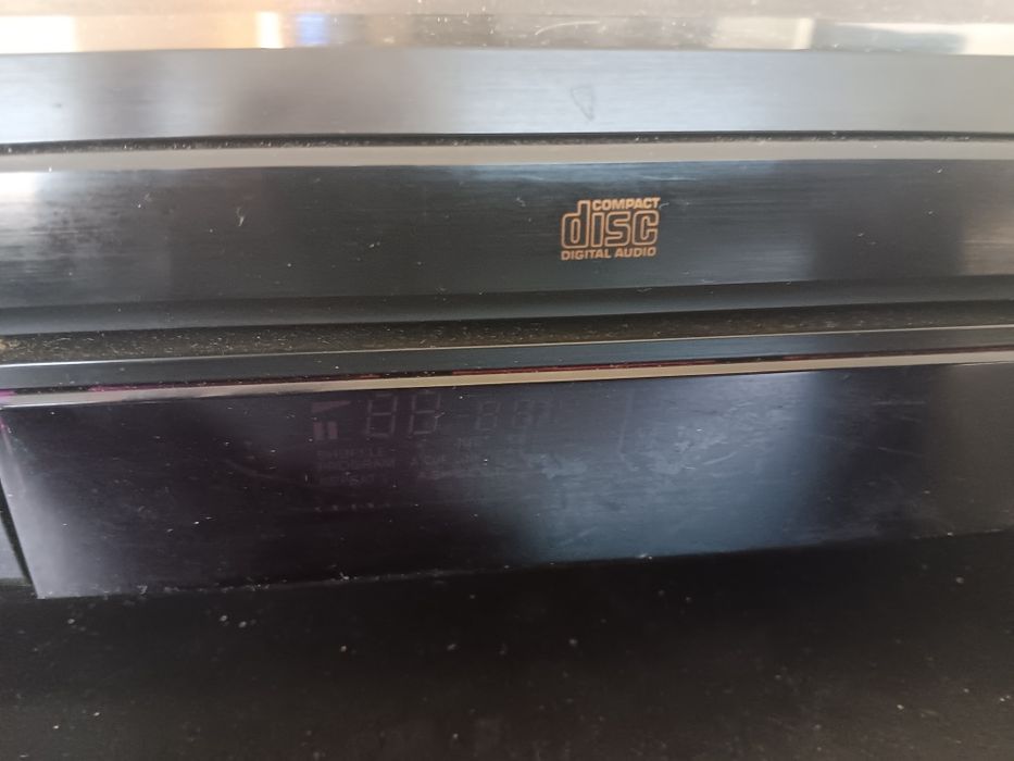 Leitor de CD CDP-XE320