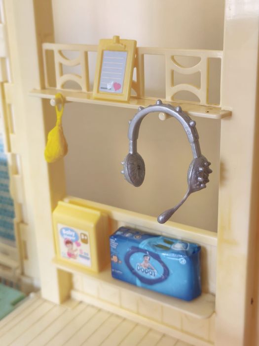 Casa da Barbie com bonecas e acessórios