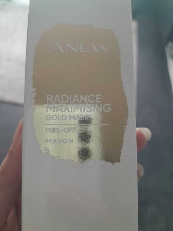 Maska peel-off Avon Anew Radiance Maximising 75ml.