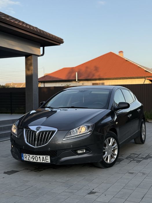 Lancia Delta 1.6 Dizel Avtomat