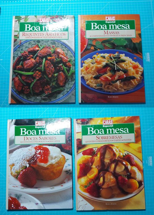 Conjunto de 65 livros