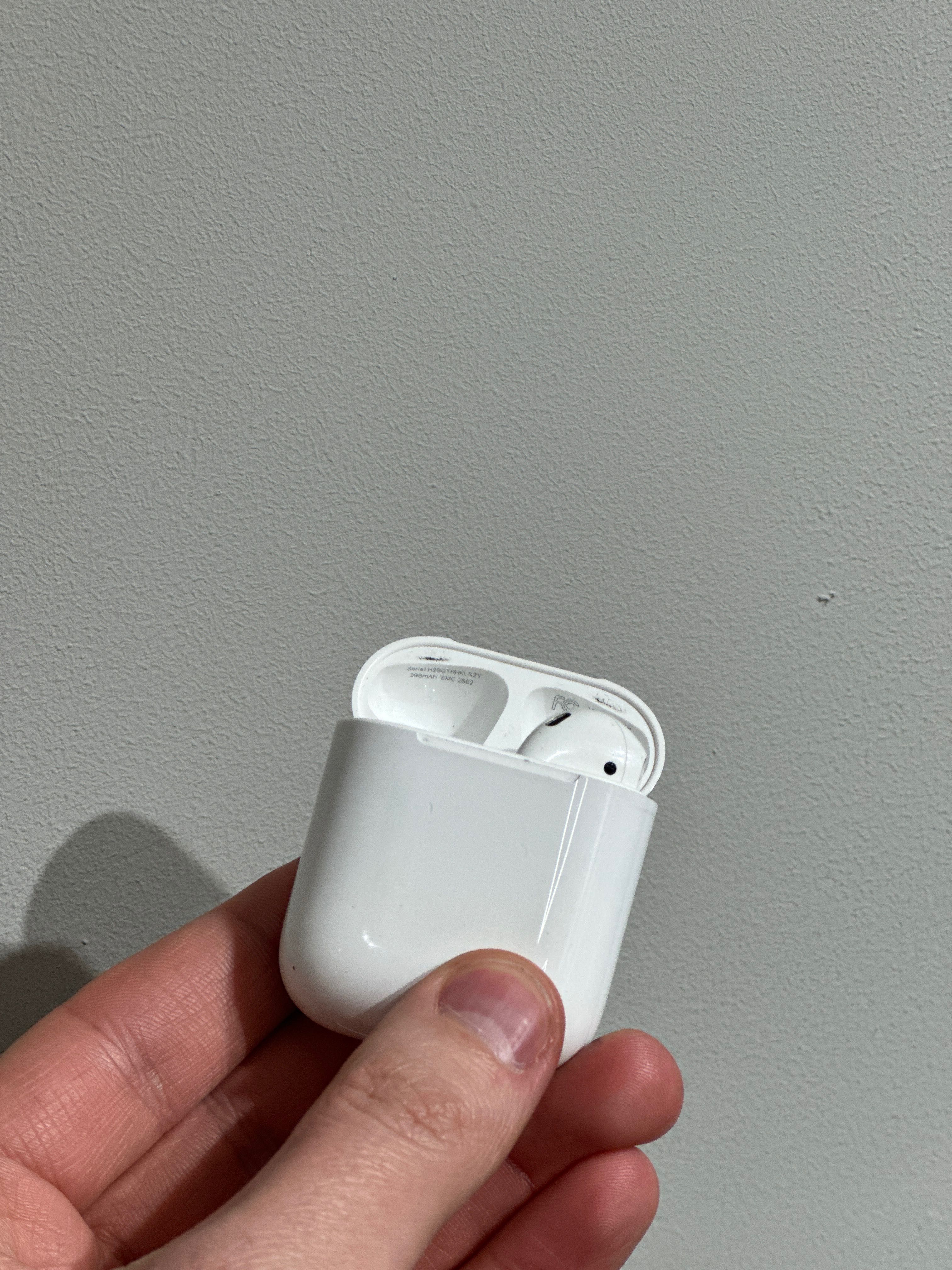 AirPods 2 безпровідні навушники оригінал