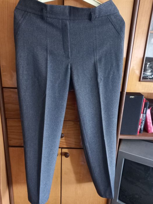 Брюки жіночі, нові, сірі р.50-52. Тепла тканина